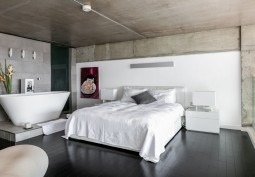 Bedroom (Master/En-Suite)