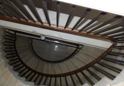 Staircase (Spiral), Stairway
