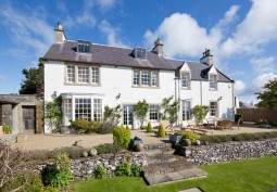 House / Cottage