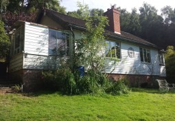House / Cottage Exterior