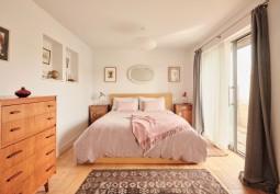 Bedroom (Double)