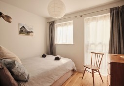Bedroom (Double)