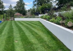 Plateau garden of contemporary film location house in London