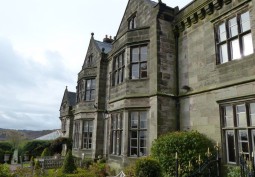 Stately Home Grounds For Filmiing