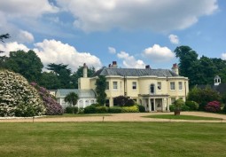Stately Home/Manor, Stately Home Exterior