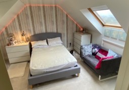 Bedroom (Double)