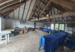 Barn