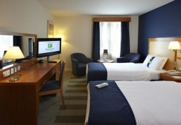 Hotel Room, Bedroom (Twin Beds)
