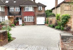 Driveway, Garage, Coronavirus-Friendly at Renovated London Semi Detached House For Filming, Middlesex