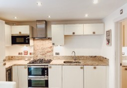 Kitchen (White units), Kitchen (Gas Hob)