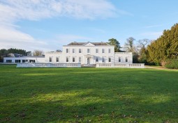 Manor House, Garden (Rear, Large), Coronavirus-Friendly