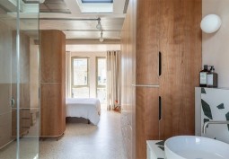 Bedroom (Master/En-Suite)