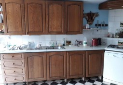 Kitchen (Gas Hob)