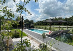 Swimming-pool