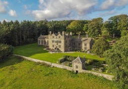 Stately Home/Manor, Manor House, Stately Home Exterior