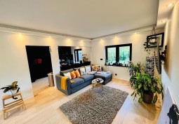 Livingroom, Kitchen, Open-plan, Wooden Floor at Modern Townhouse In Residential Area Of Brussels Available For Filming