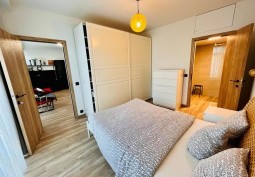 Bedroom (Master/En-Suite)