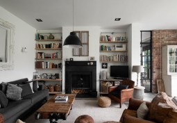 Livingroom, Fireplace