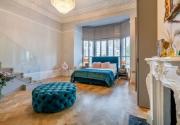Fireplace, Bedroom (Master/En-Suite)