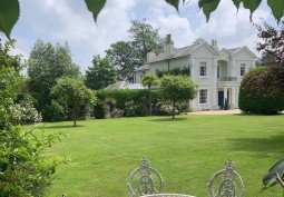 Manor House at Grade II Listed Regency Villa For Filming, Bedfordshire