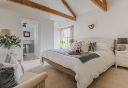 Bedroom (Double)