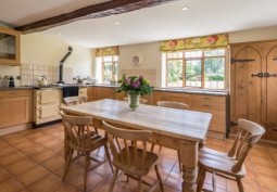 Kitchen (Wooden Units), Kitchen With Table, Kitchen (Gas Hob)