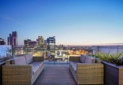 City View, Balcony