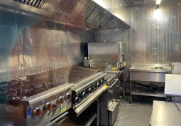Kitchen (Commercial)