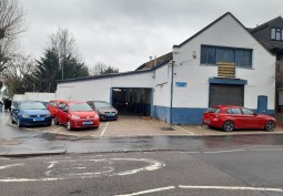 Garage, Coronavirus-Friendly
