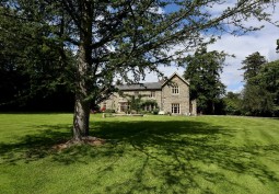 Coronavirus-Friendly at Large Tudor Detached Home In Wales For Filming, Powys