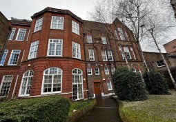 Coronavirus-Friendly, Apartment (Standard) at Spacious And Stylish Loft Apartment For Filming, London