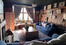 Livingroom, Fireplace