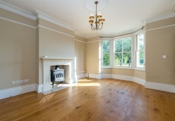 Livingroom, Fireplace