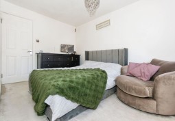 Bedroom (Double)