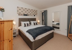 Bedroom (Double) at Rural Estate In Oxfordshire For Filming, Oxfordshire