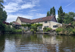Lake / Pond, Coronavirus-Friendly