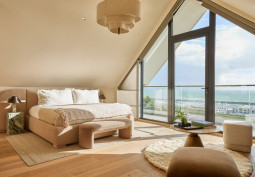 Bedroom (Double)