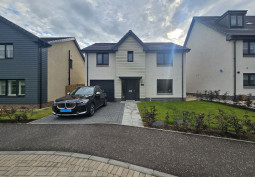 Driveway, Coronavirus-Friendly