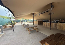 Pub / Bar