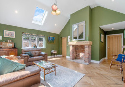 Livingroom, Skylight