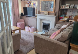 Livingroom, Fireplace