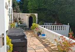 Patio / Veranda