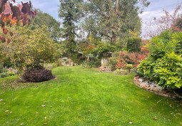 Garden (Rear, Large) at Thatched Cottage In Berkshire For Filming, Berkshire