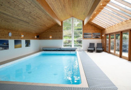 Swimming-pool