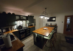 Kitchen (With Island), Kitchen (Coloured units), Kitchen (Modern), Kitchen (Electric/Induction Hob) at Semi Detached Home In Manchester For Filming, Greater Manchester