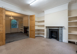 Livingroom, Fireplace, Empty Room