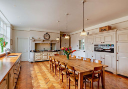 Kitchen, Kitchen (Cream or White units), Kitchen With Table, Wooden Floor