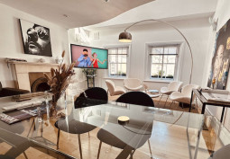 Livingroom, Diningroom, Fireplace, Wooden Floor, neutral colours