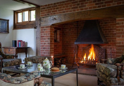 Livingroom, Fireplace
