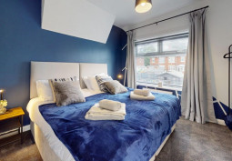 Bedroom (Double)